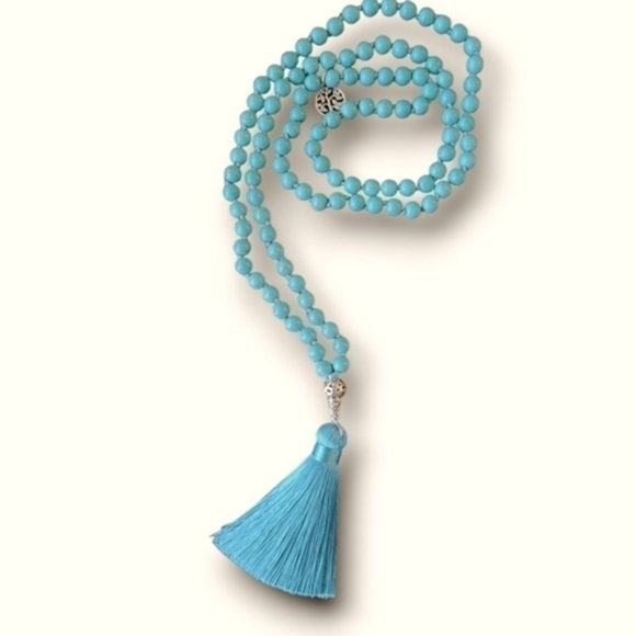 NWT Turquoise stone necklace with tassel. - Picture 2 of 2